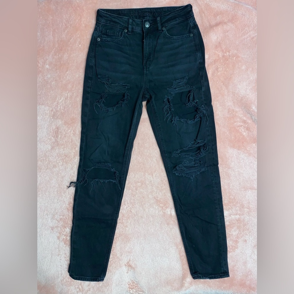 American Eagle Real Good Distressed Jeans, Size 00, Regular length